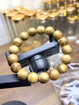 Vòng gỗ trầm hương