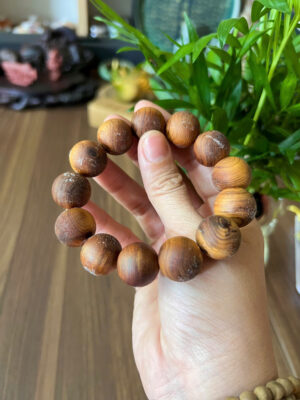 Vòng Gỗ Hoàng Đàn Tuyết